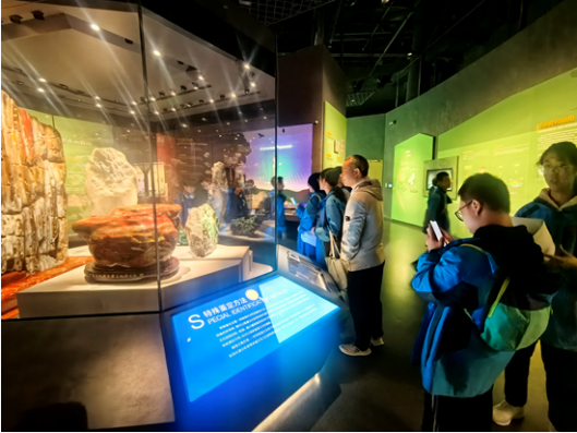 图片4.png 图片4.png