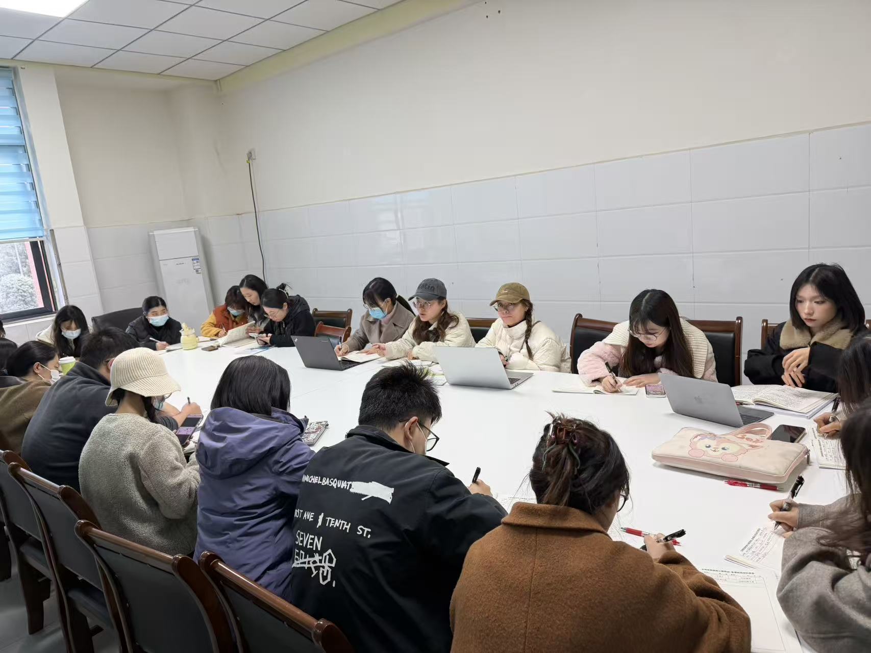 微信图片_20251120161427_91_3.jpg 微信图片_20251120161427_91_3.jpg