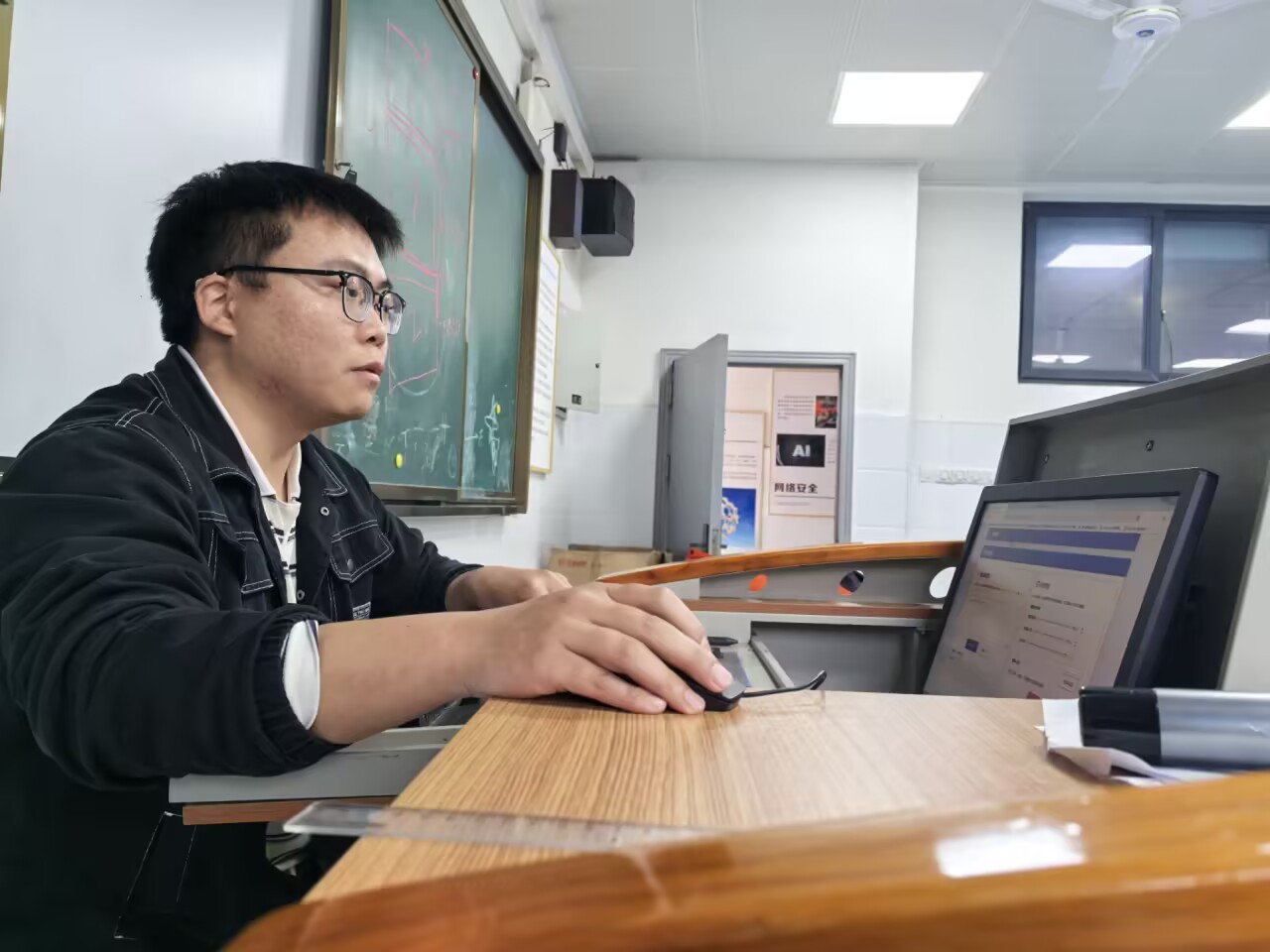 e6d93e57328183df225cfa328100250f_720.jpg e6d93e57328183df225cfa328100250f_720.jpg